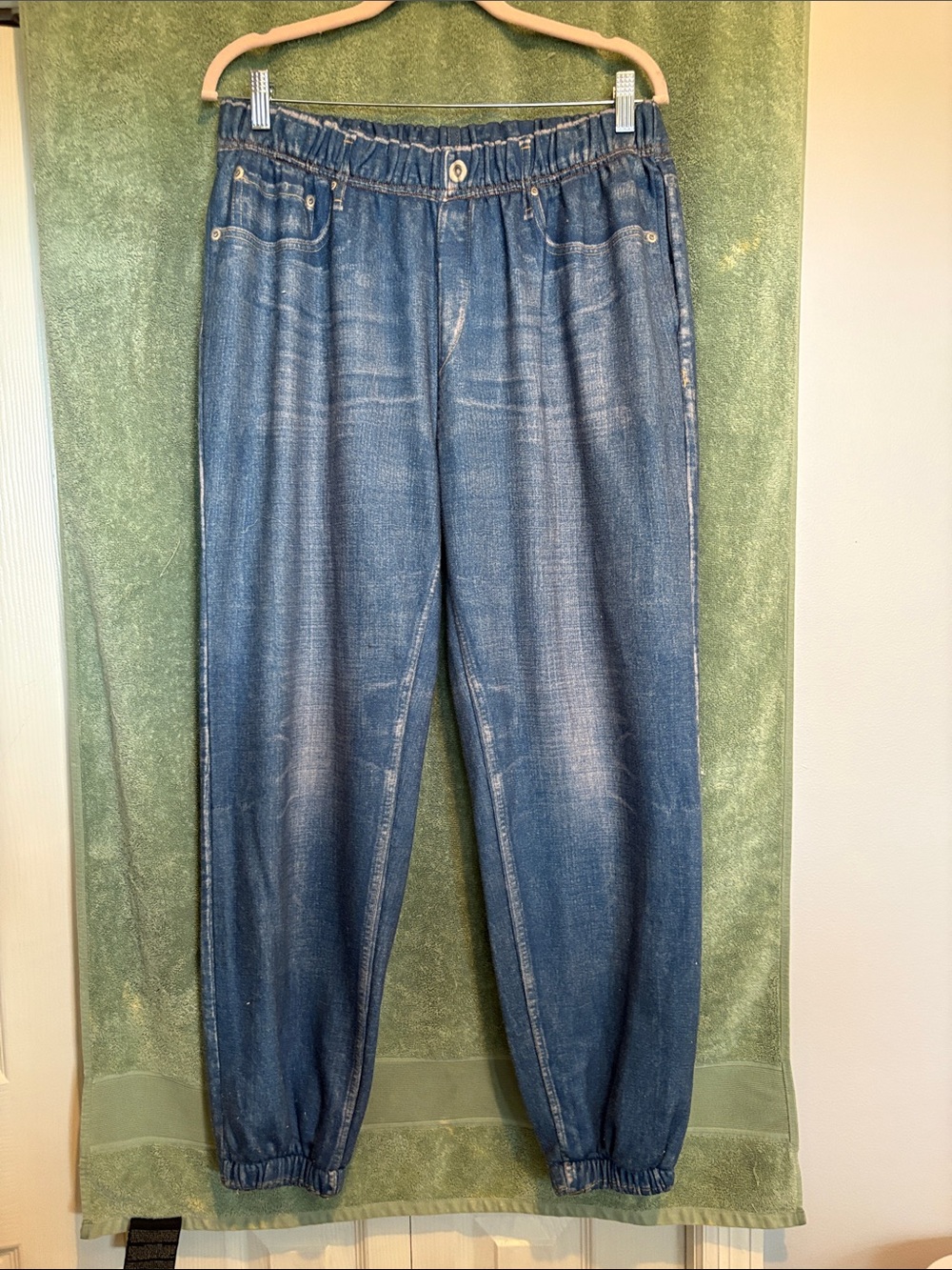 Relaxed Elastic-Waist Denim Print Joggers - Blue